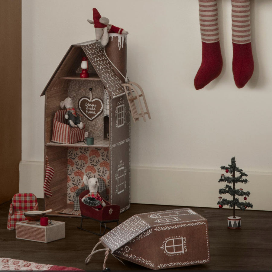 Santa Mouse - Big Brother